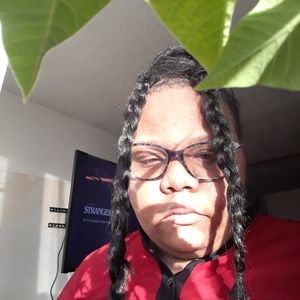 Meet your Posher, Shawndreka